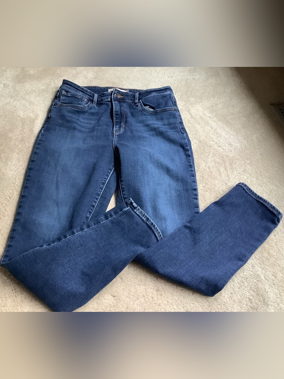 Levi’s High Rise Skinny ankle  Sz 29